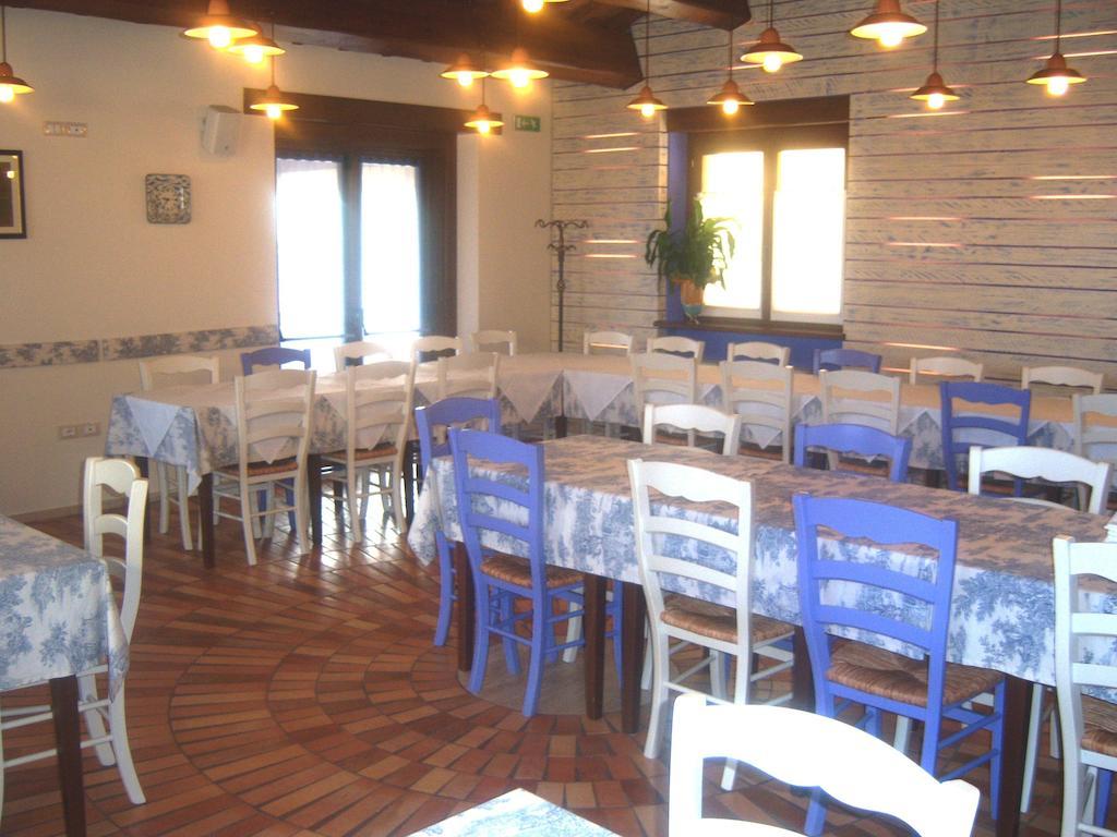 Agriturismo Lo Sgorzolo Pergola Exterior foto